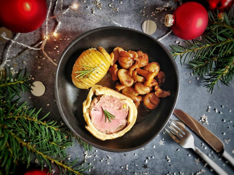 Filet migon, pommes de terre, giroles aux marrons