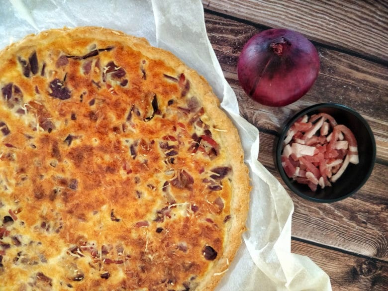tarte aux oignons rouges