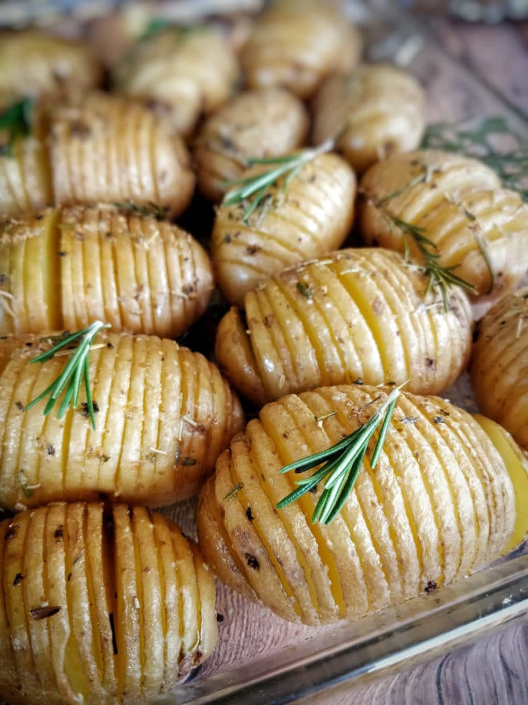 Hasselback potatoes : pommes de terre rôties à la suédoise