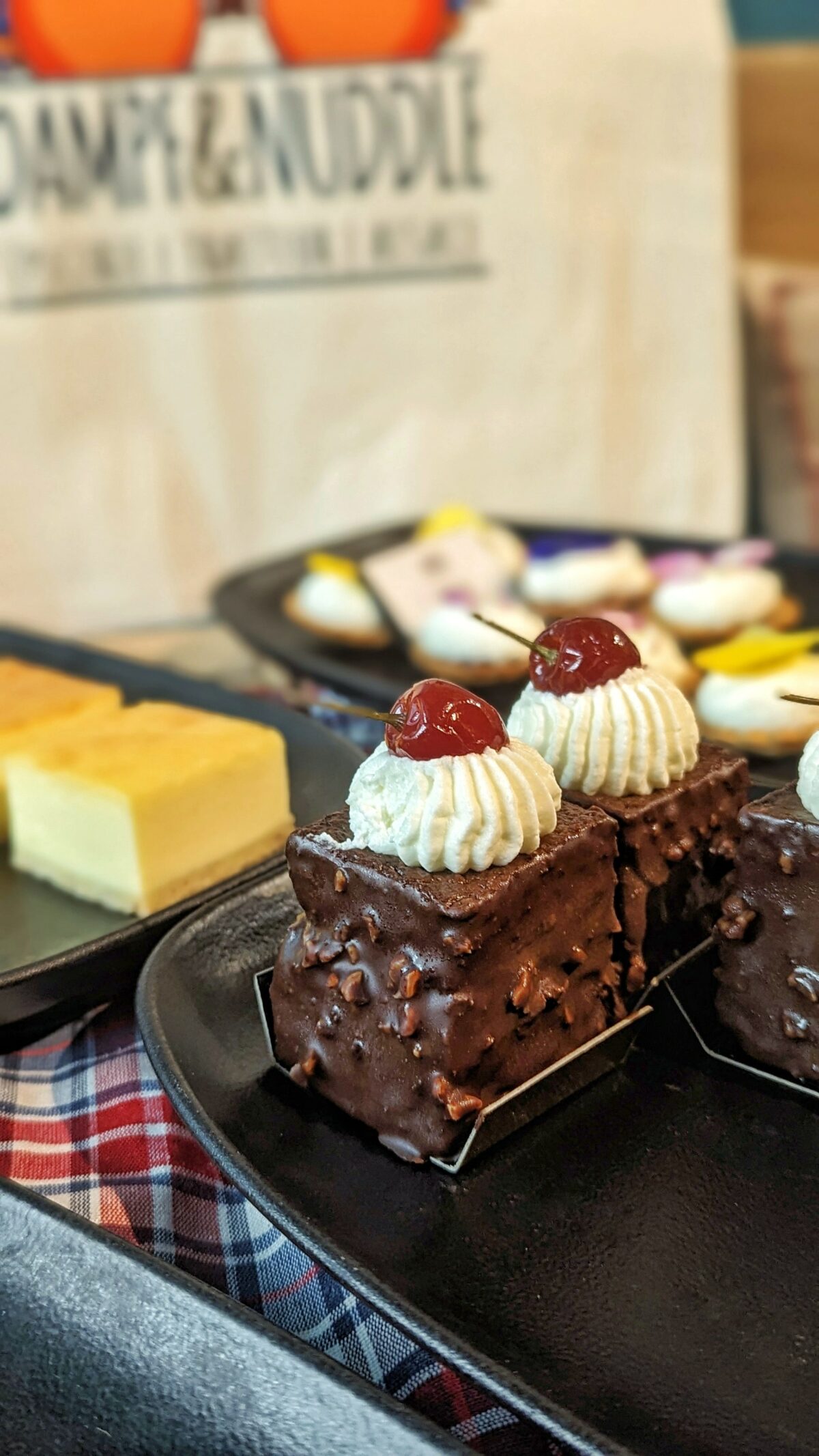 Dampf & Nuddle, épicerie et traiteur alsacien à Strasbourg