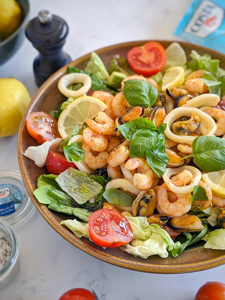 Salade de fruits de mer et de crevettes