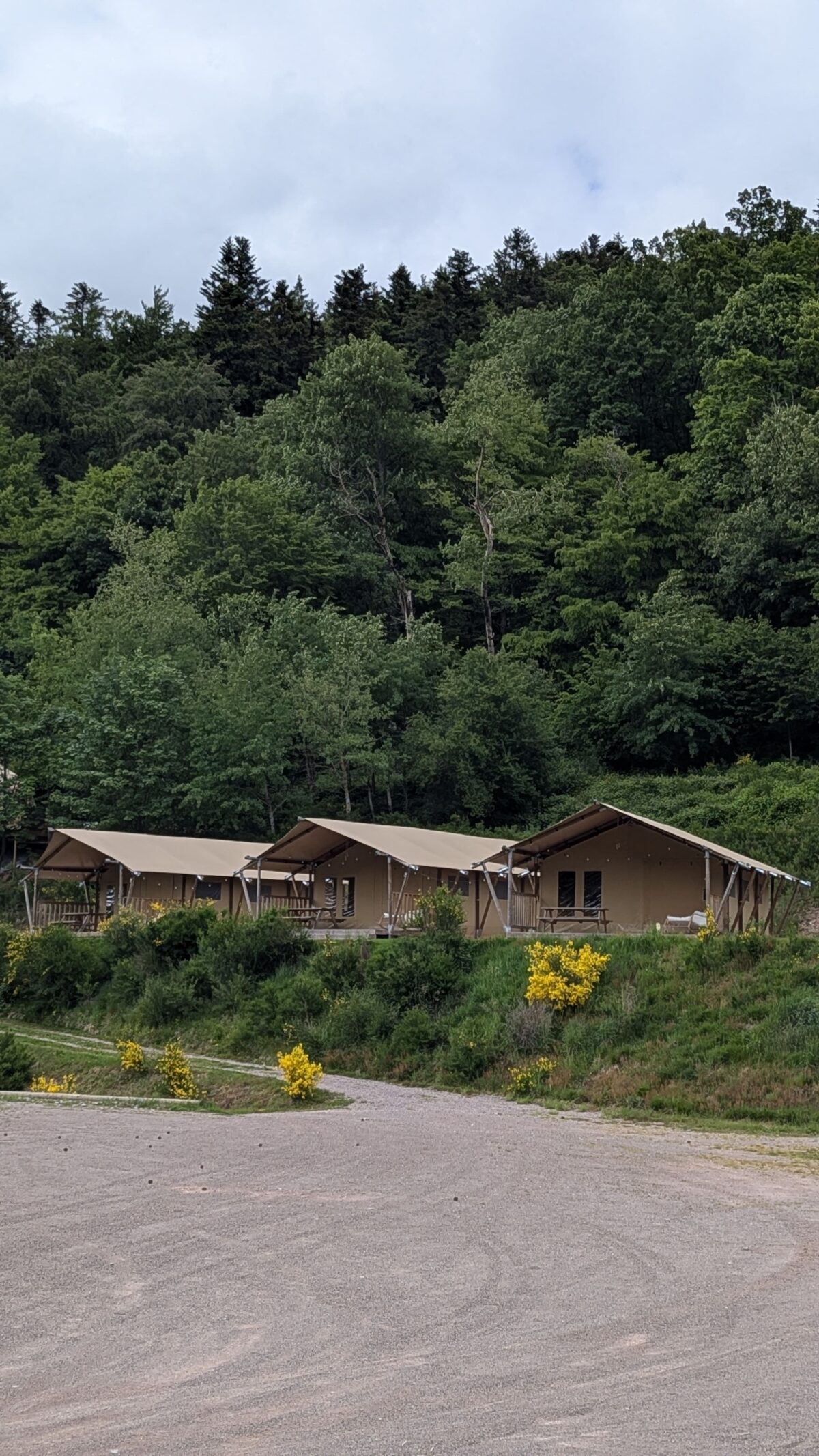 Les Cabanes du Nideck : logements insolites en Alsace